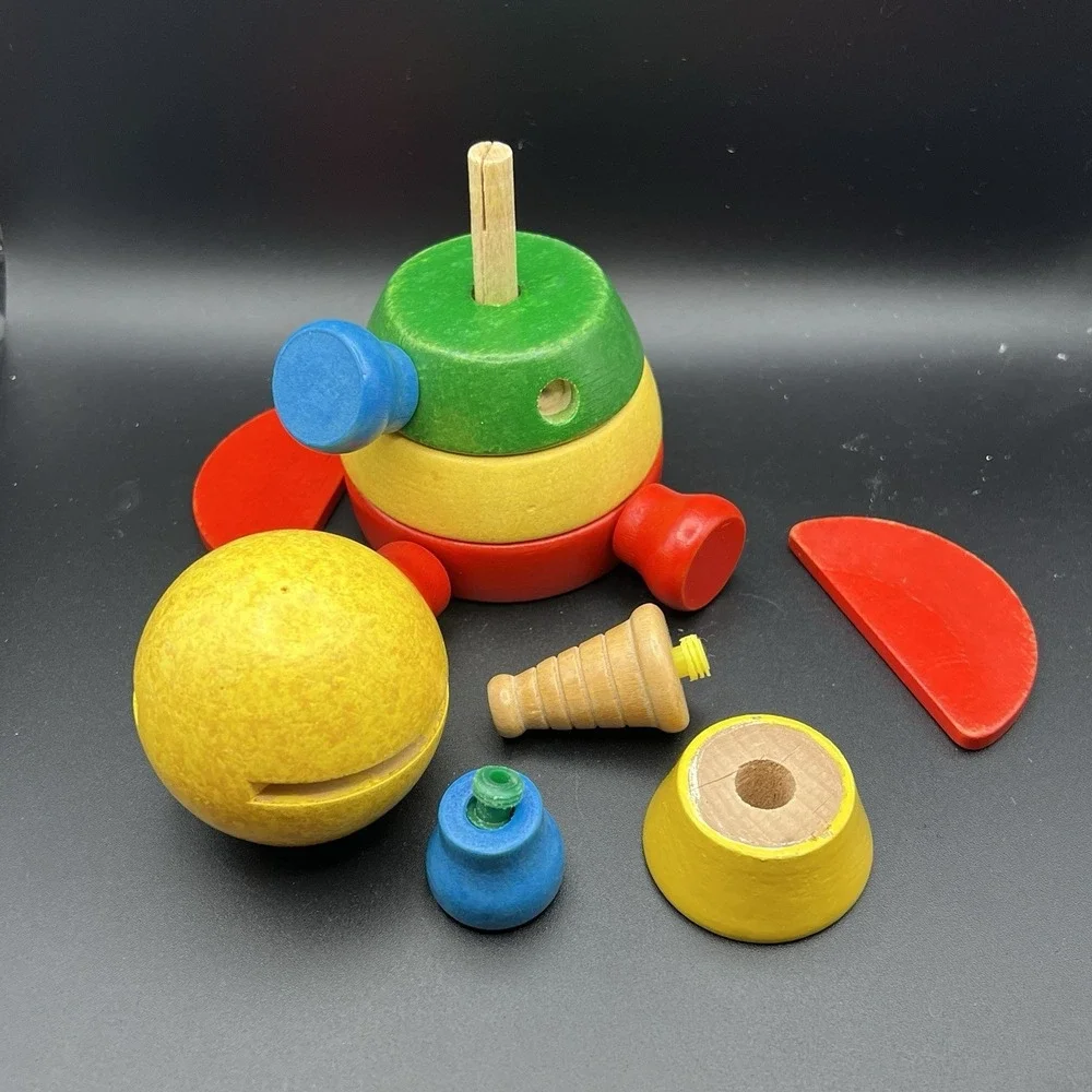 VTG Elephant Wooden Stacking Puzzle 1960s Red Blue Yellow ~ FUN